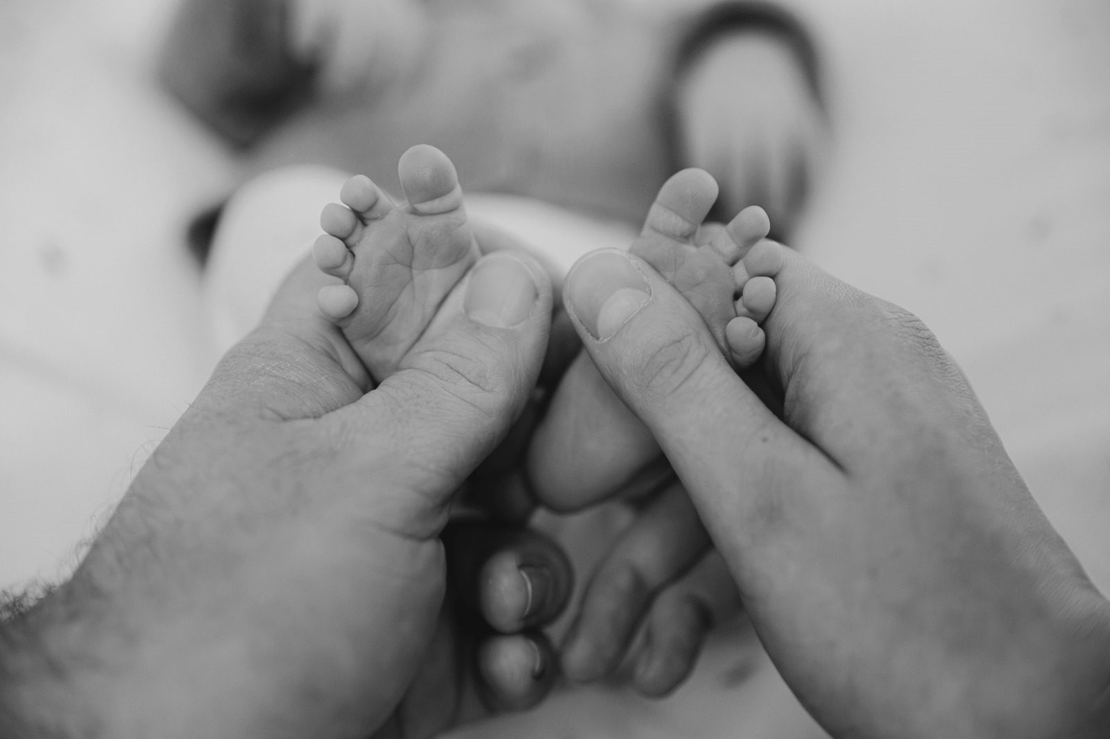 Newborn-Shooting / Home-Story