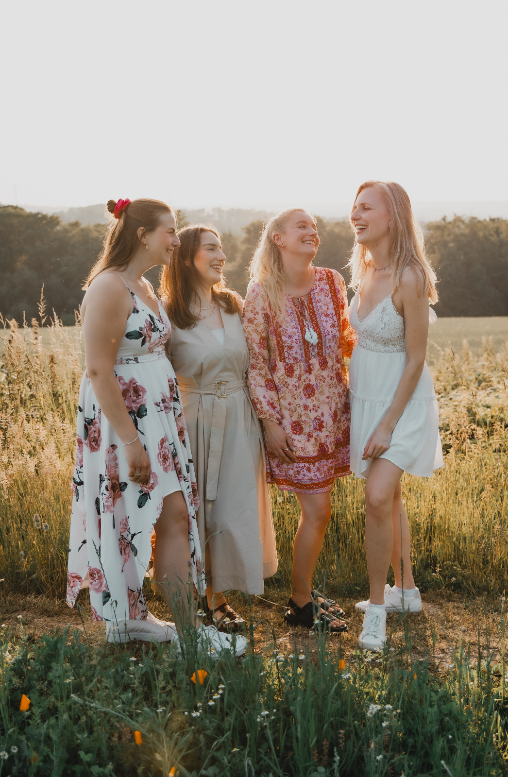 Freundinnen-Shooting im Sonnenuntergang