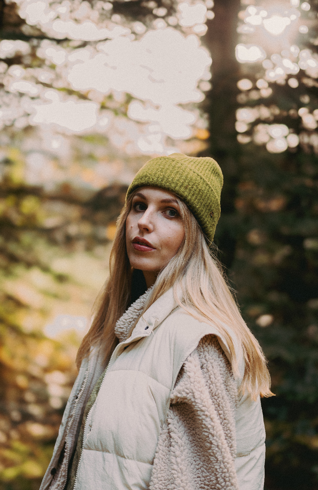 Selbstportraits im Tannenwald