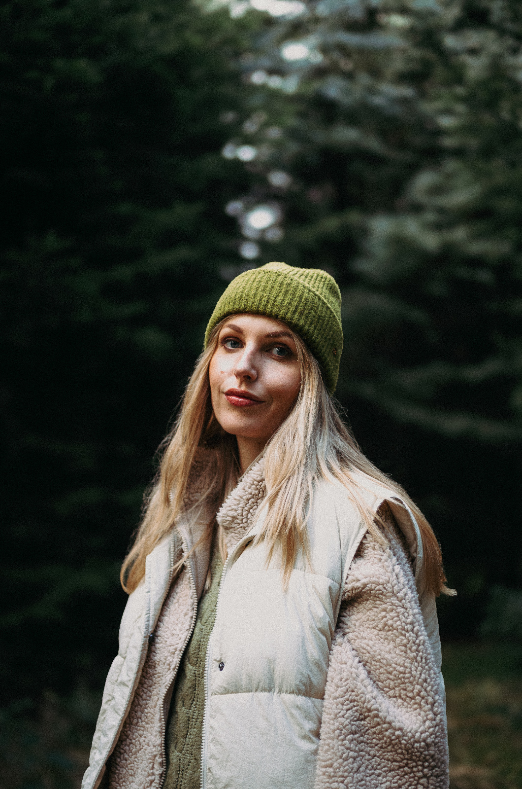 Selbstportraits im Tannenwald