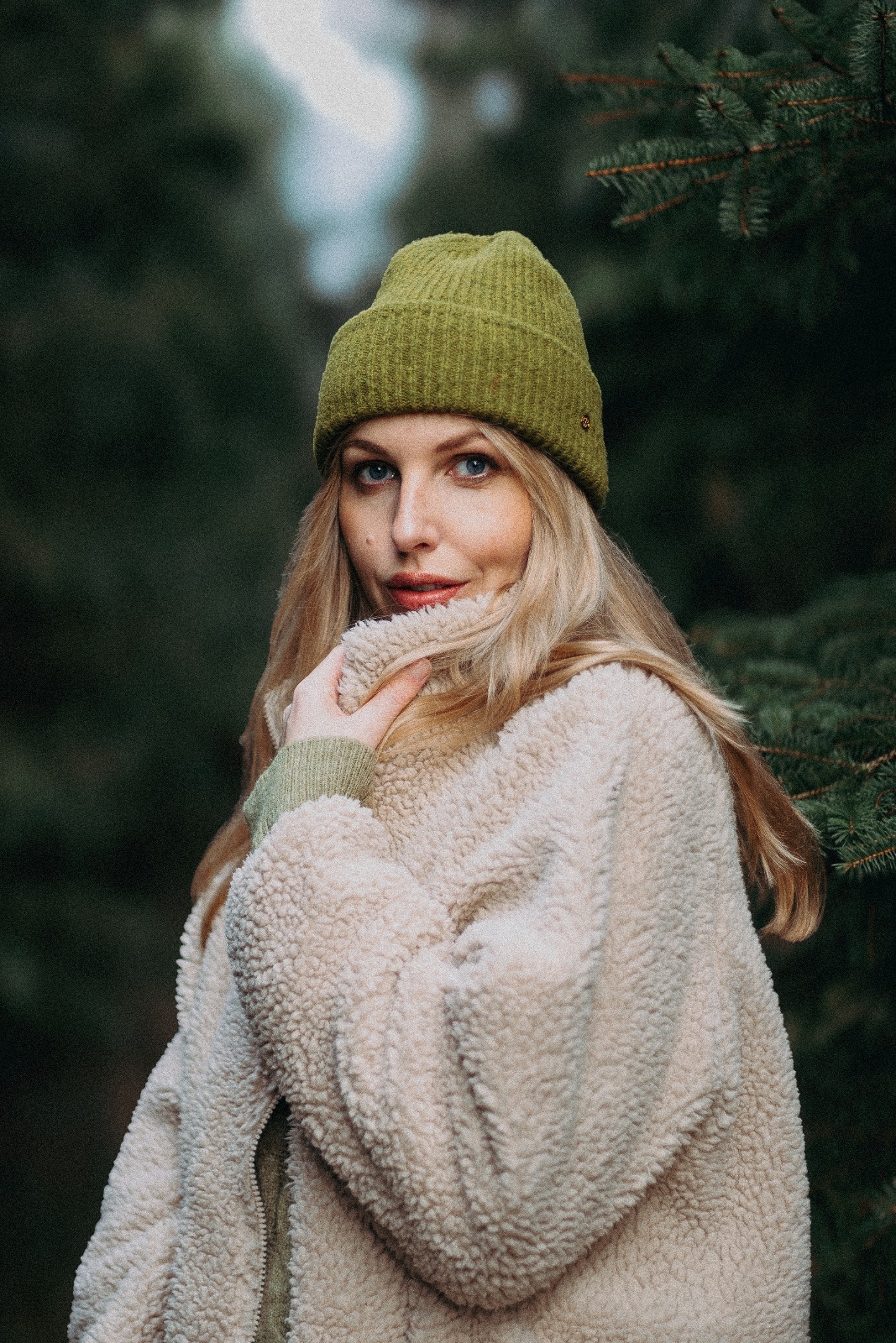 Selbstportraits im Tannenwald