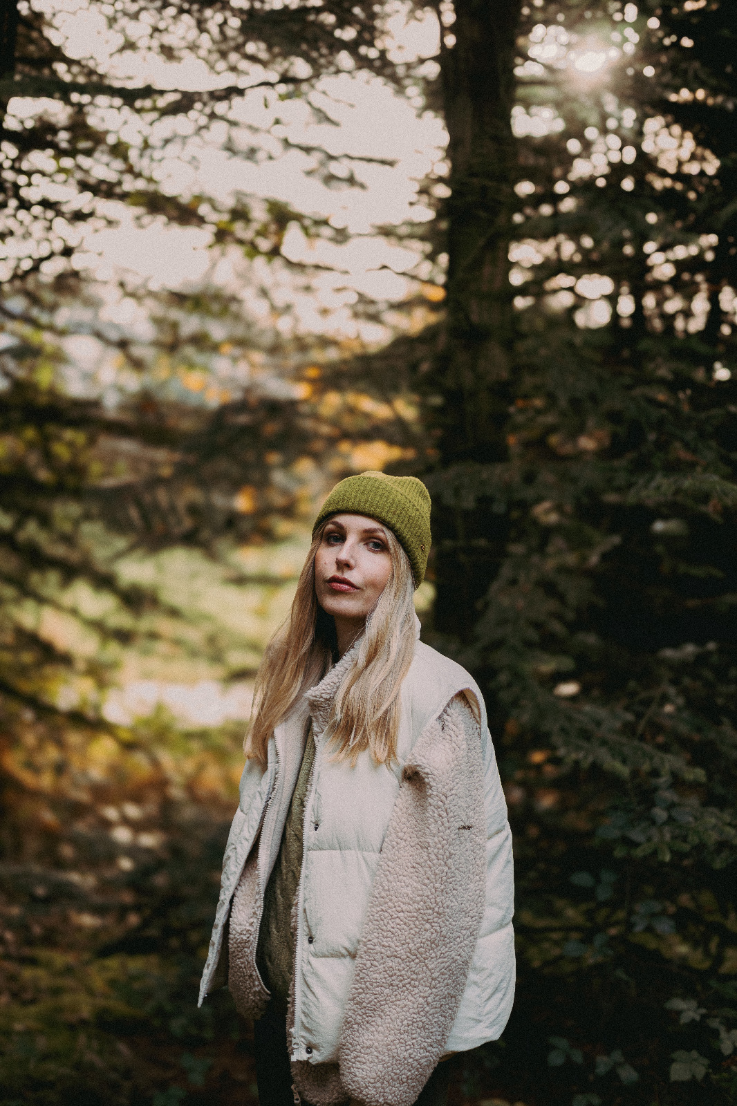 Selbstportraits im Tannenwald