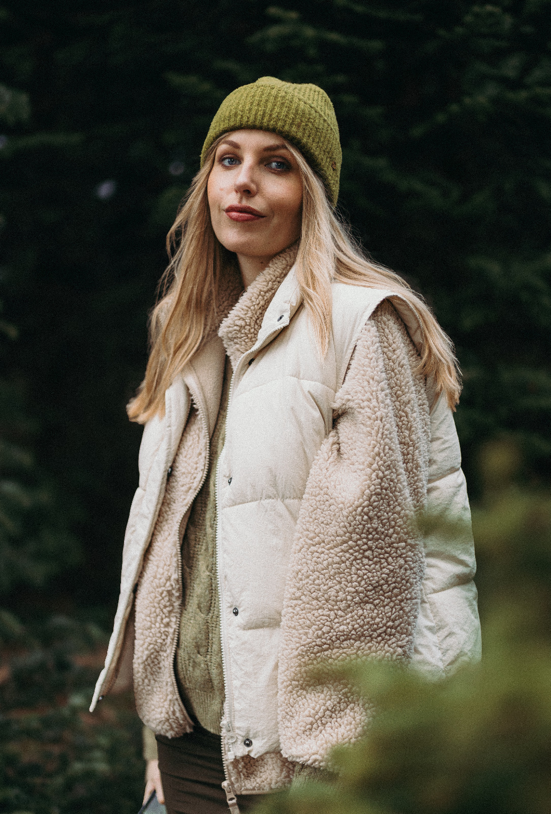 Selbstportraits im Tannenwald
